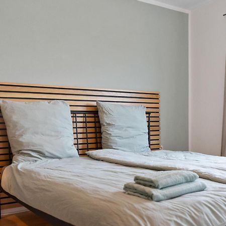 Zentrale Wohnung 3 Zimmer 24H Check In كيل المظهر الخارجي الصورة